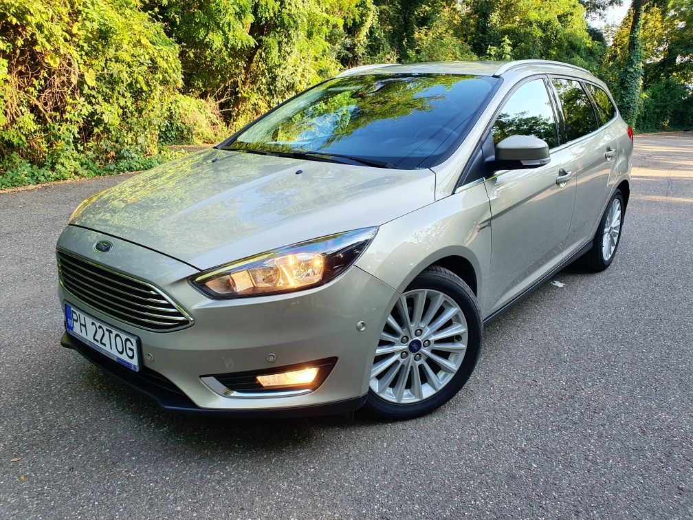 Vând Ford Focus Titanium,Navi,Android Auto,Euro 6,Telefonie,Led