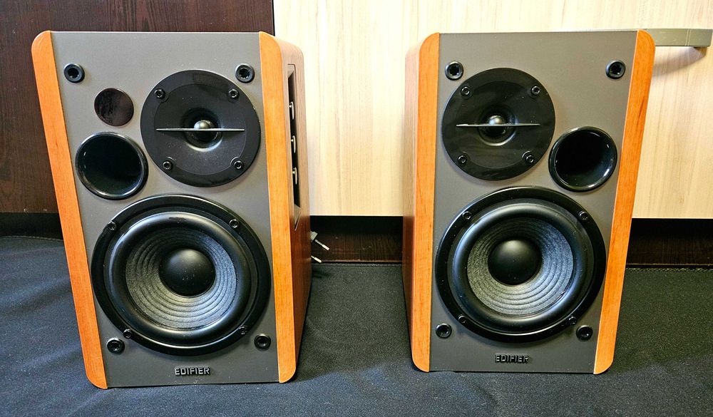 Тонколони EDIFIER R1280T