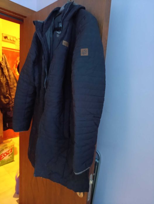 2 якета оригинални jack wolfskin L и XL