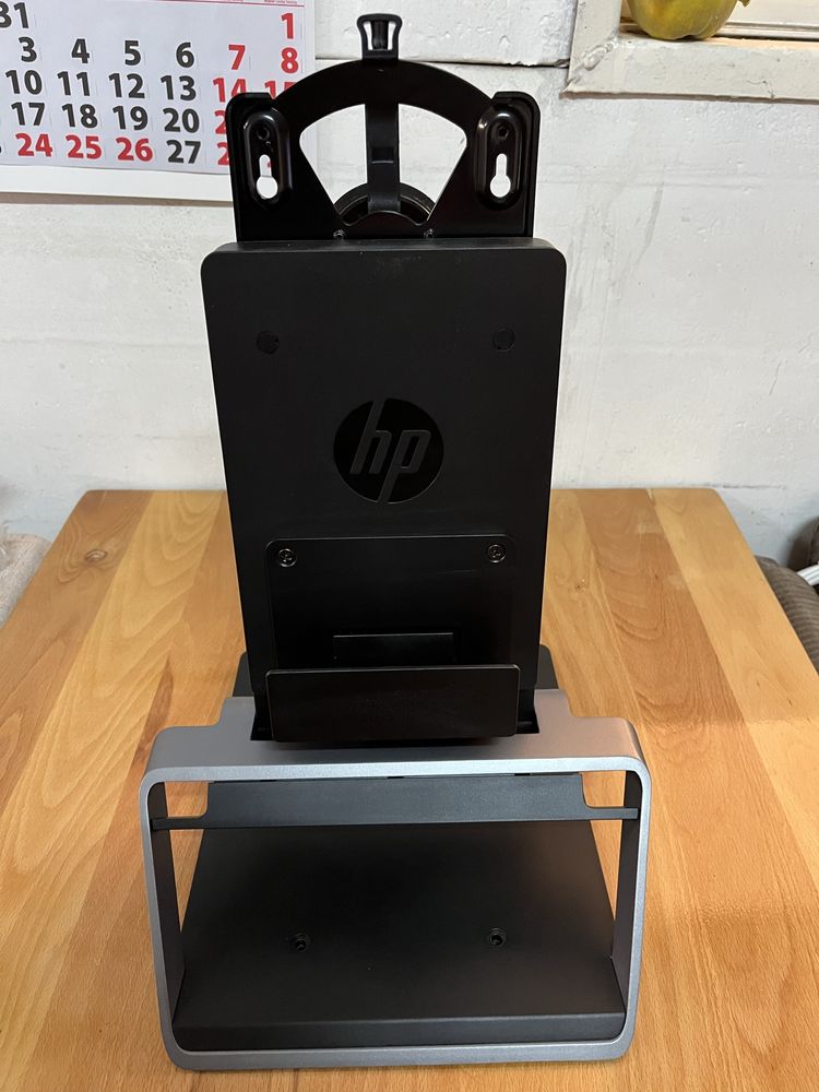 HP Ergotron IWC стойка за монитор и DM