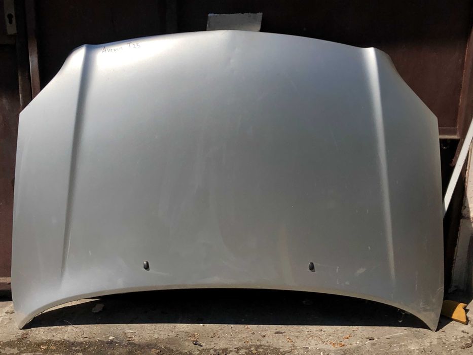 Преден капак Toyota Avensis T25