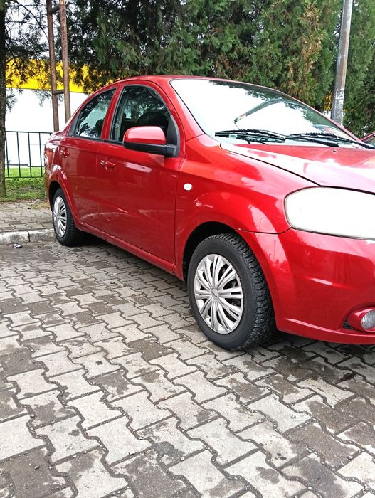 Vând sau schimb Chevrolet aveo