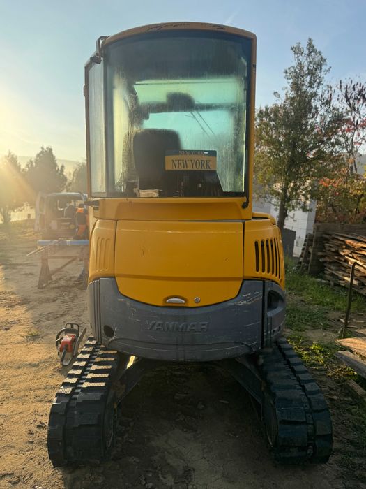 Miniexcavator Yanmar VIO30 – 3 cupe incluse,  picon Vistarini VHX 90S