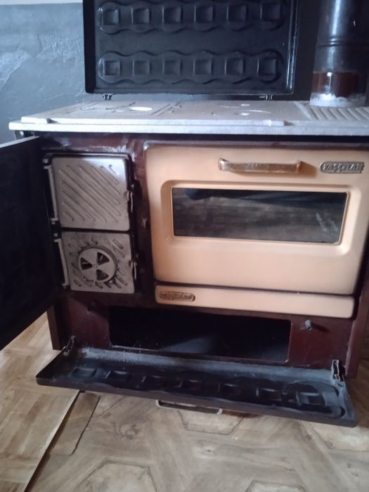 Продавам селска готварска печка