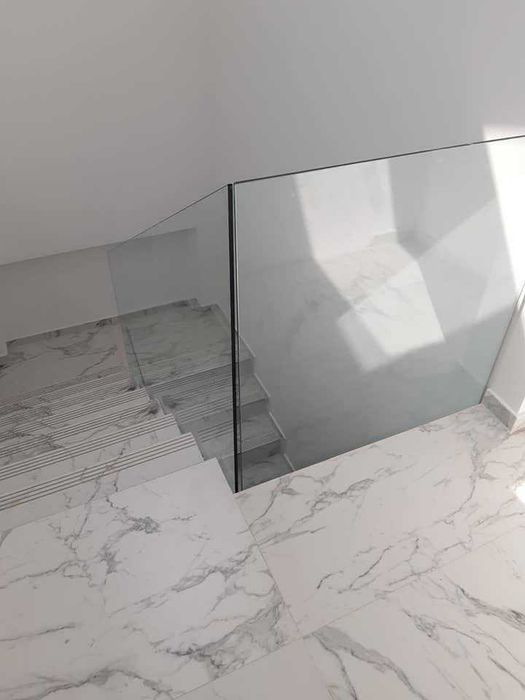 Executam Cabine Dus Sticla, Sticla Armonica, Terase, Balustrade Sticla