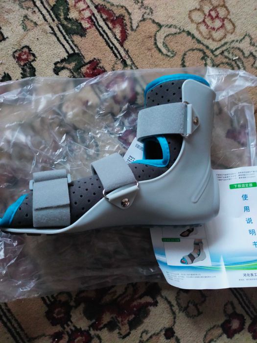 Ортез на голеностоп правый замена гипса