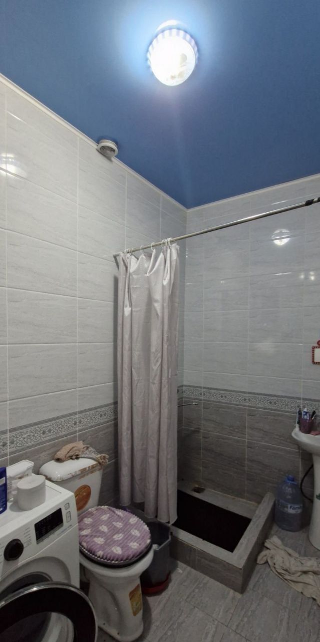 Срочно продается коттедж на М. Ашрафий 1 сотка 3 комнаты