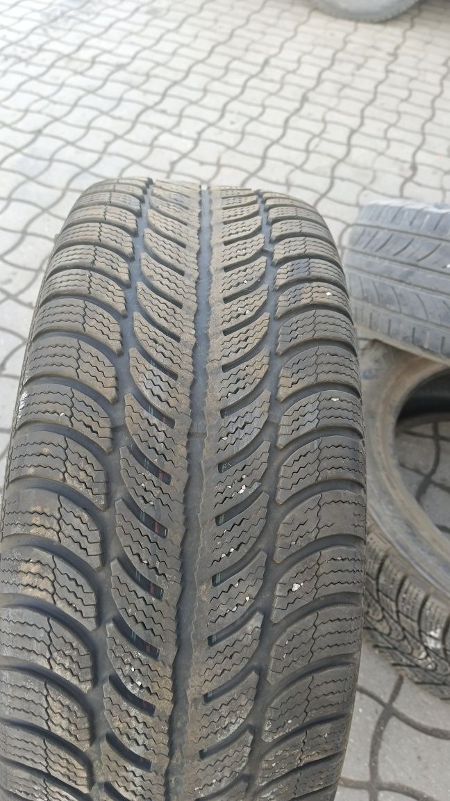 Зимные шина 205/55R16