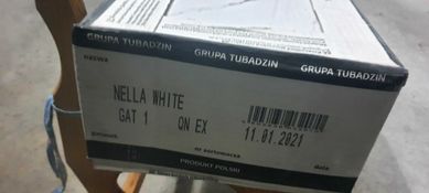 Плочки Nella white