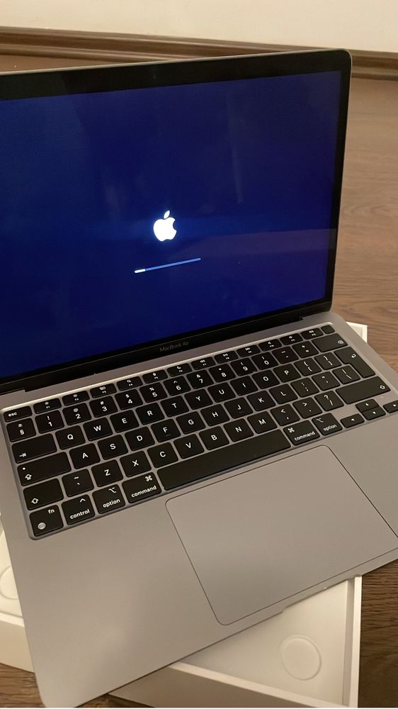 MacBook 13, 2020