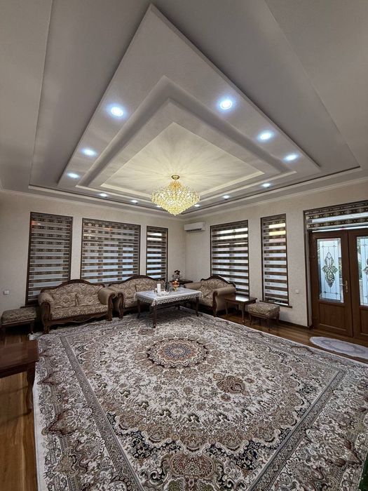 Район: Тошкент шайхонтохур 
Кўча: Жар ариқ махалла  
Хоналар сони: 8