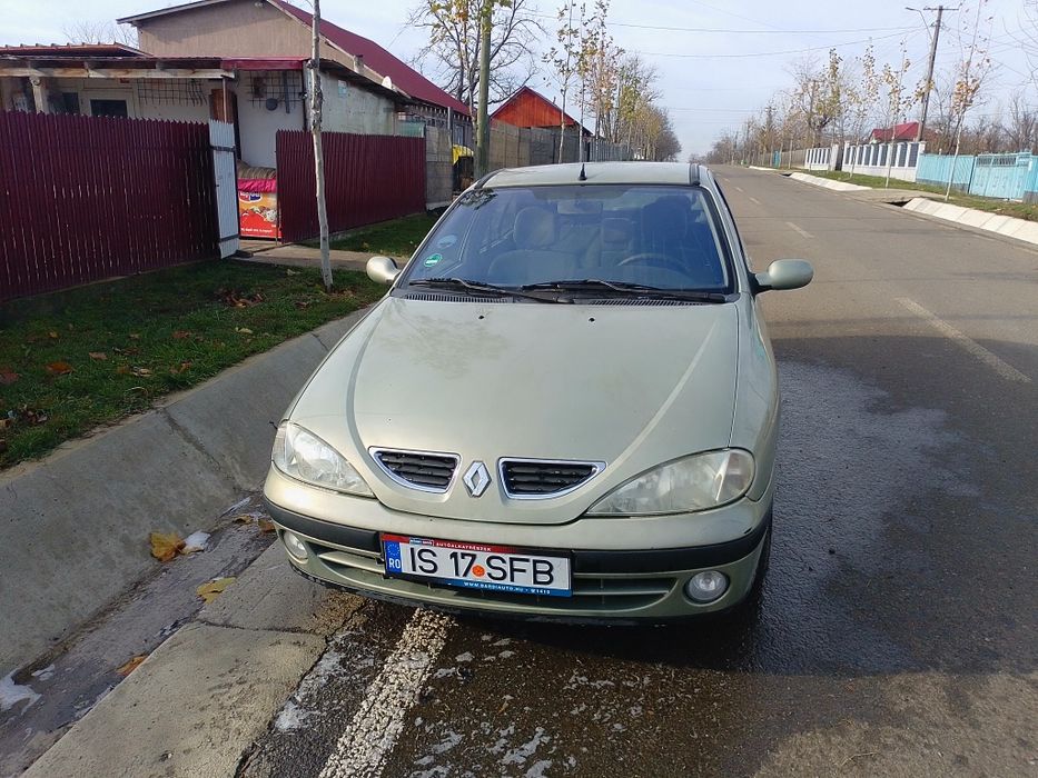 Renault Megane 1.6 Superb, multidotat, econom