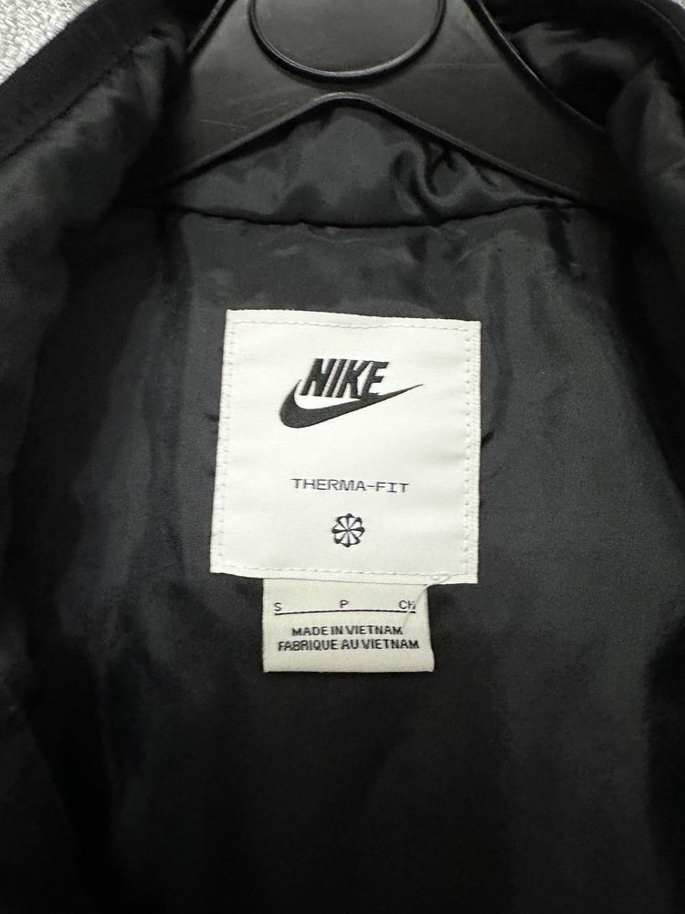 Vestă Nike originală