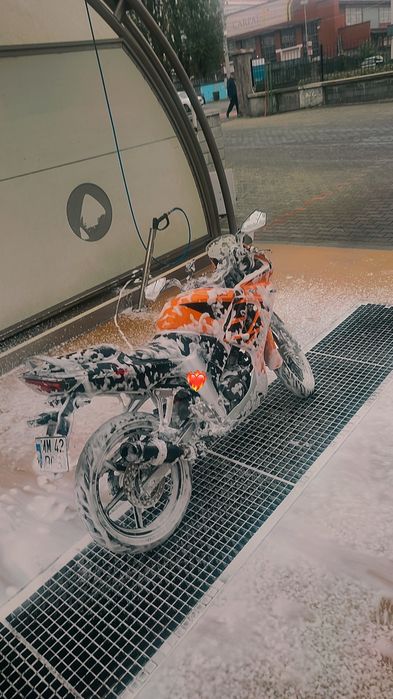 Honda cbr125r-carburatie