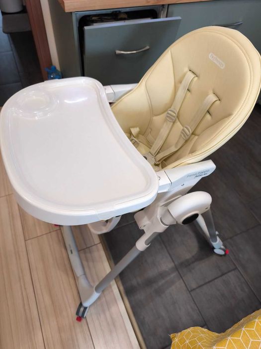 Peg perego столче за хранене