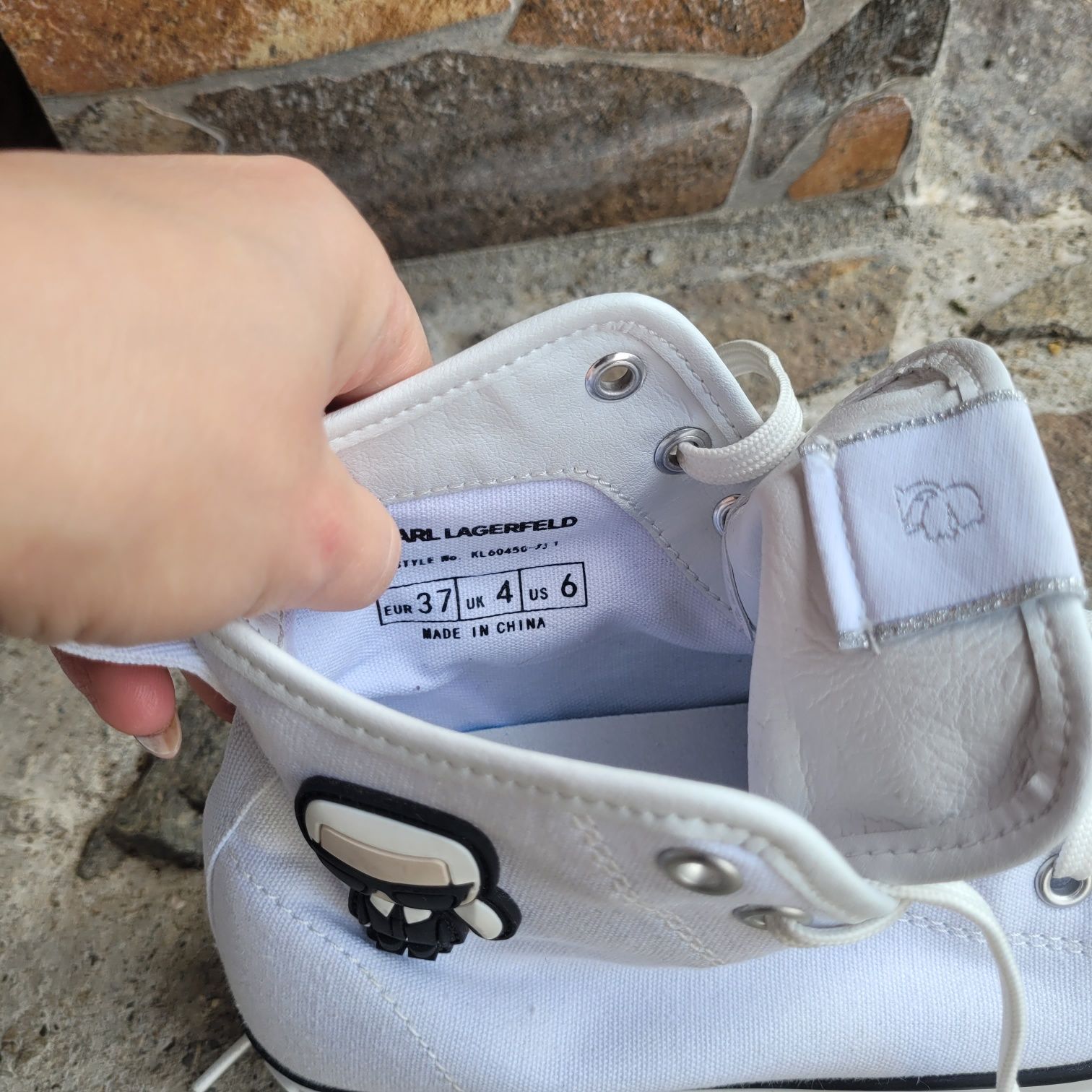 Vând ugg, tenisi și adidasi