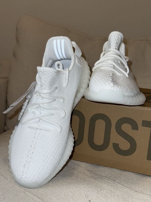 Yeezy 350 Triple White 39/40/42/44