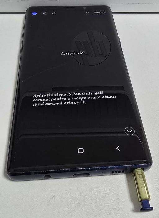 Samsung Note9 funcțional o fisura pe ecran