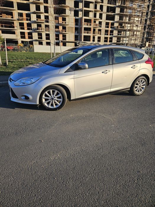 Ford Focus 1.6 Hatchback 2012