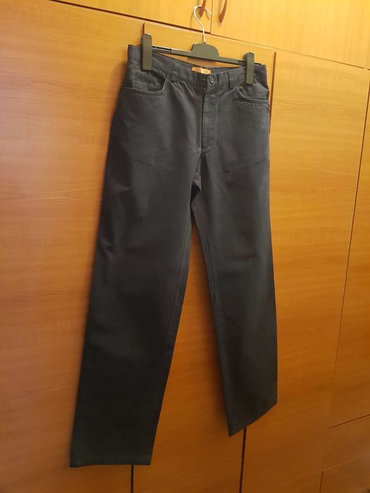 pantaloni bărbătești mărimea 40-42