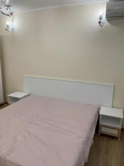 Дава се под наем Двустаен апартамент в Пловдив, Център - 60 кв.м за 500 € - Снимка #3