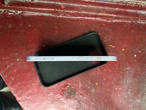 Iphone 14 128 gb baterie 76