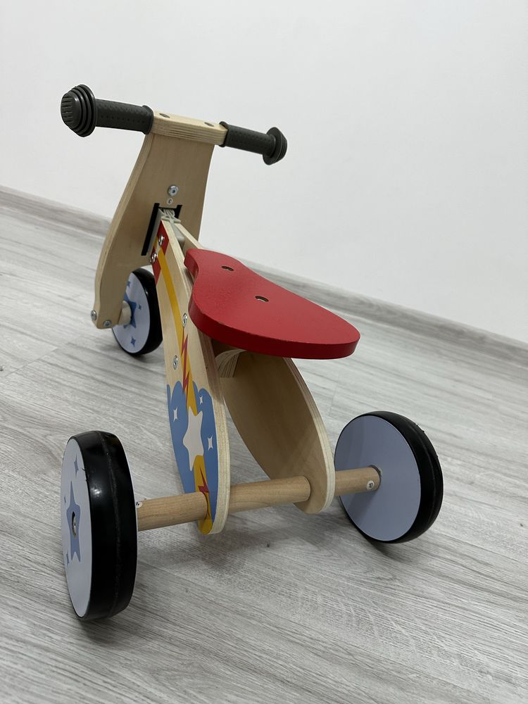 Tricicleta din lemn, mica, fara pedale