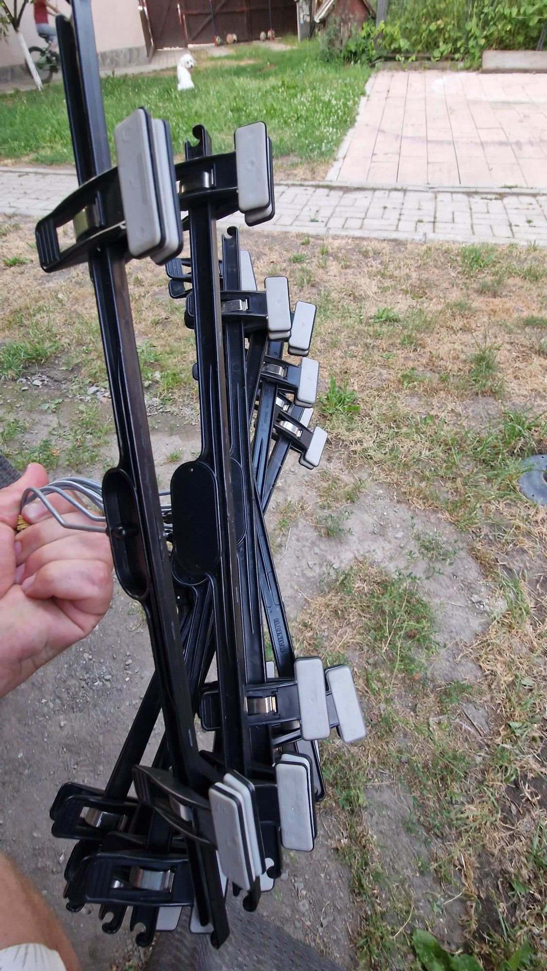 Unerase clips pentru pantaloni si fuste