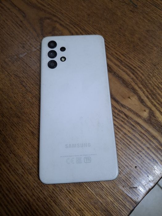 Продам  Самсунг а32.