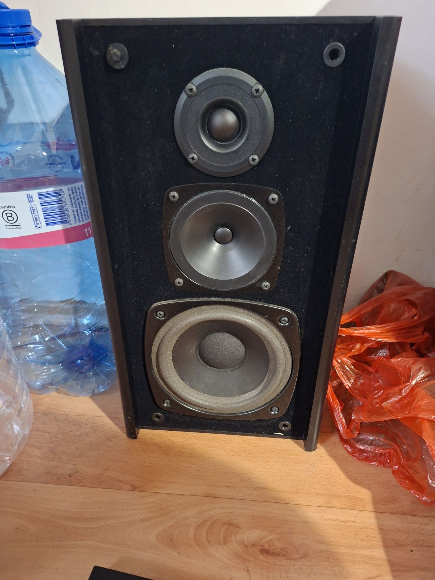 Тонколони Yamaha и усилвател  Sansui