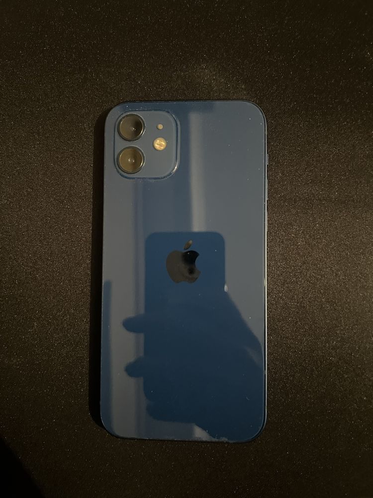 iPhone 12 синий 128гб