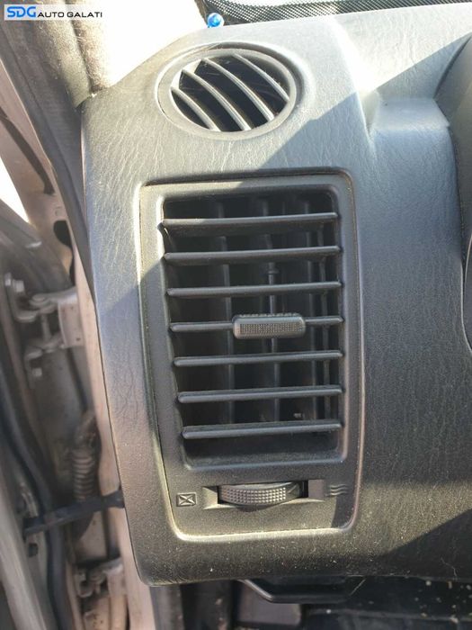 Gura Grila Aer Aerisire Ventilatie Bord Laterala Stanga Hyundai Terracan 2001 - 2007 [C2800]