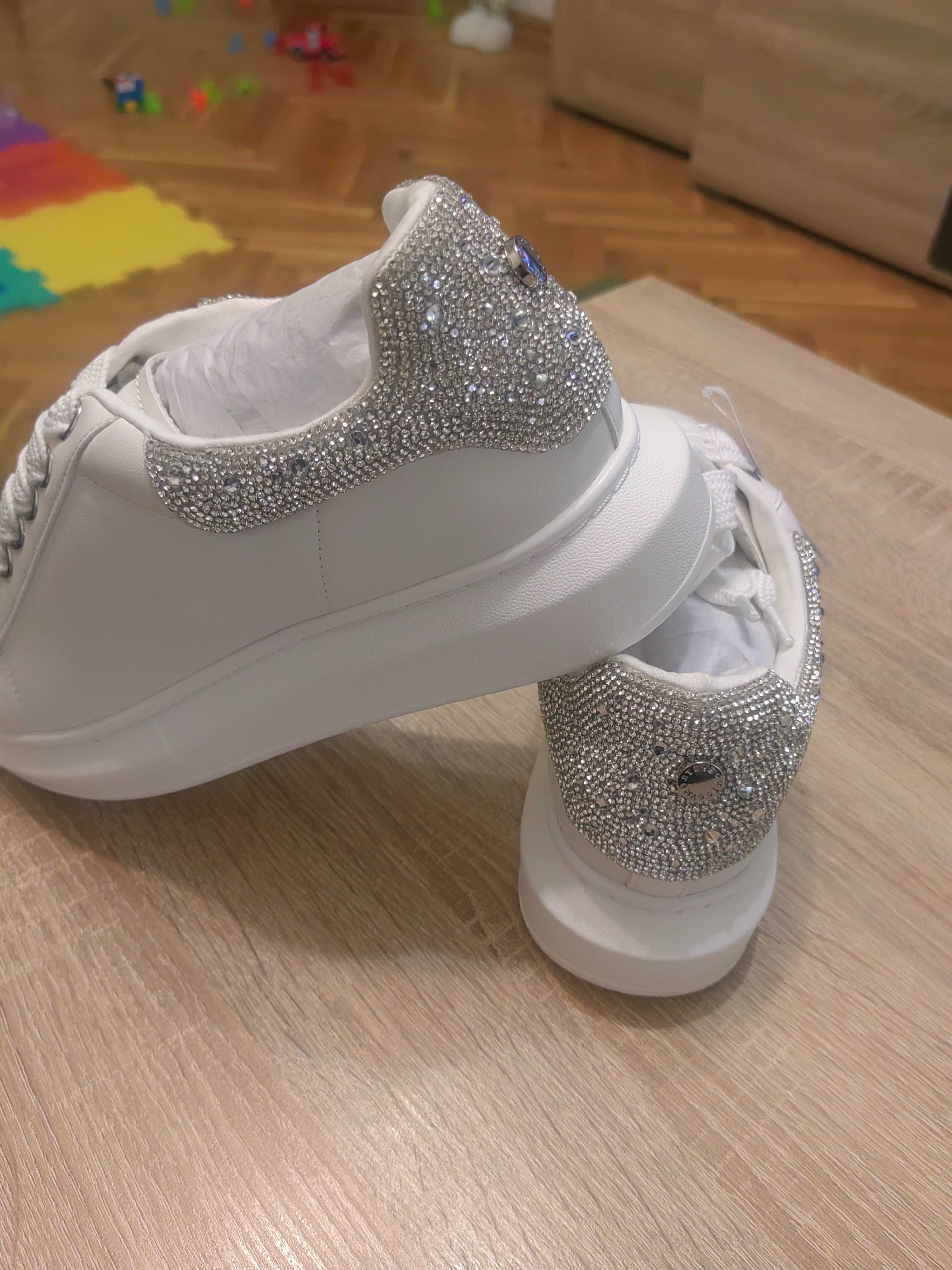 Steve Madden Сникърси маратонки кецове