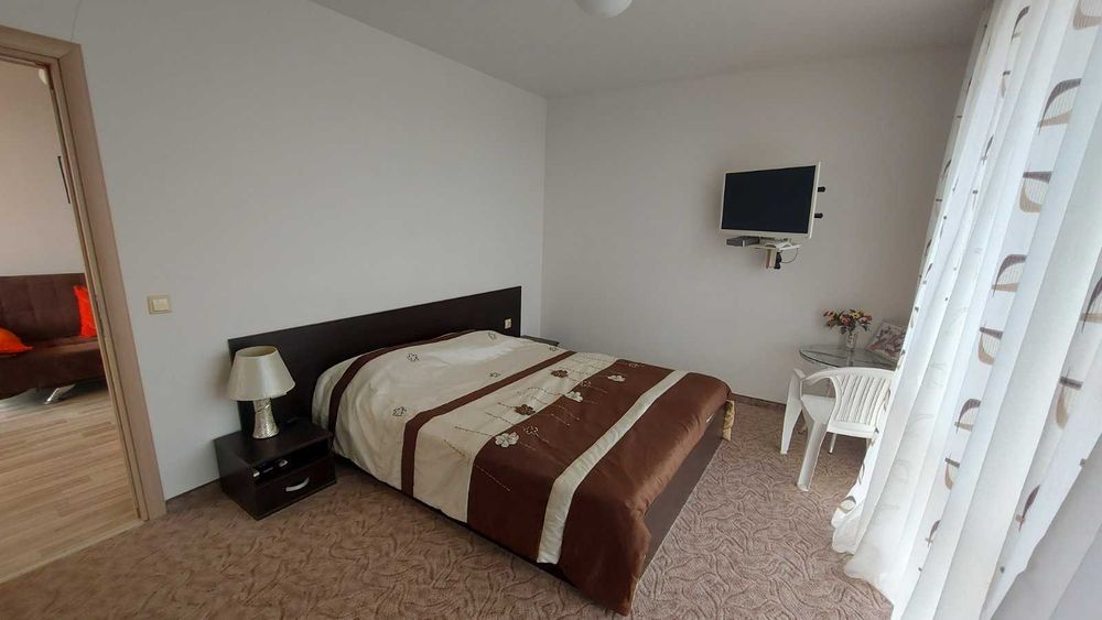 Продава се Тристаен апартамент в к.к. Слънчев бряг - 80 кв.м за 1094 €/кв.м - Снимка #4