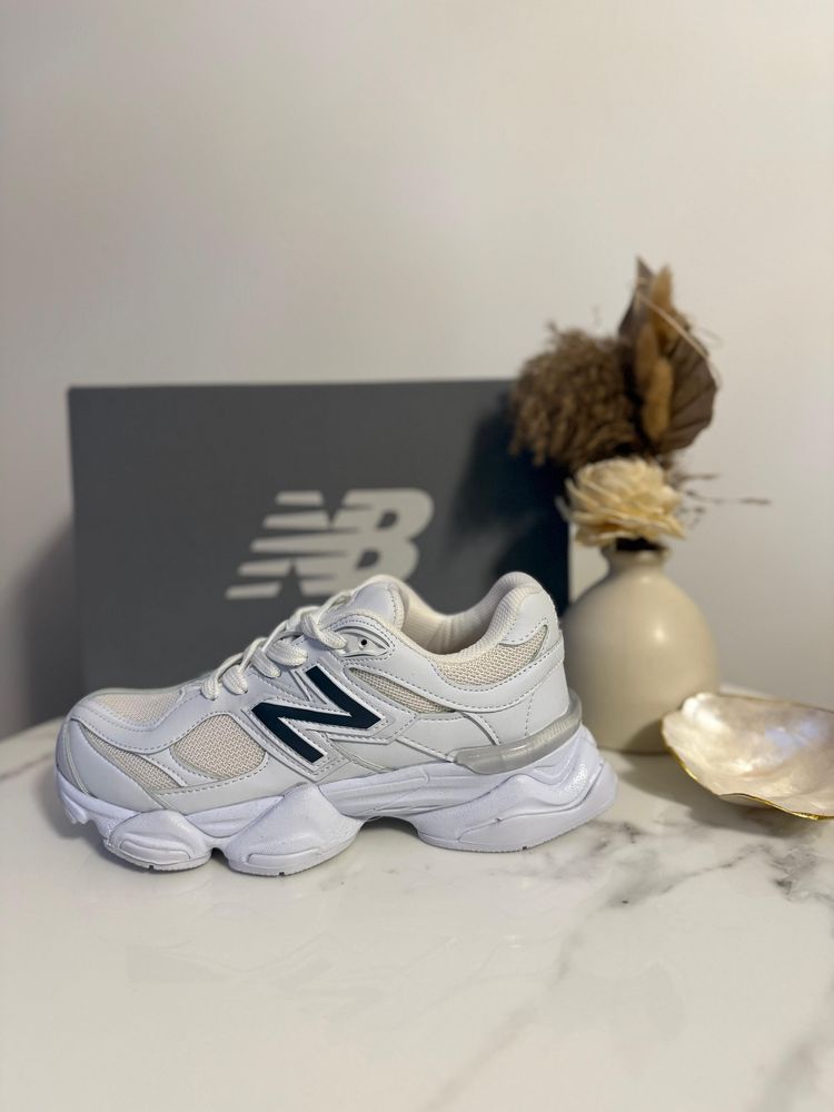 Adidasi New Balance 9060 Full White