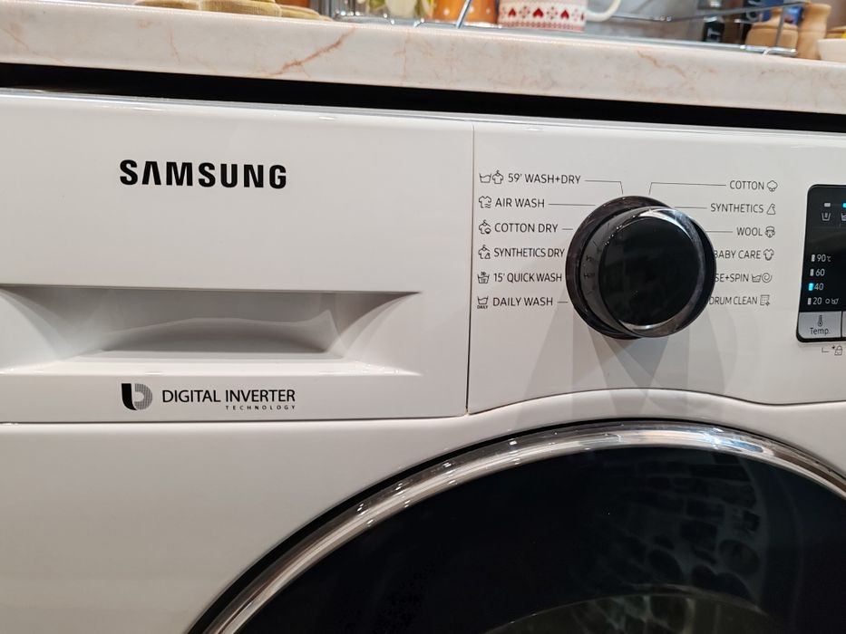 Пералня със сушилня Самсунг Samsung