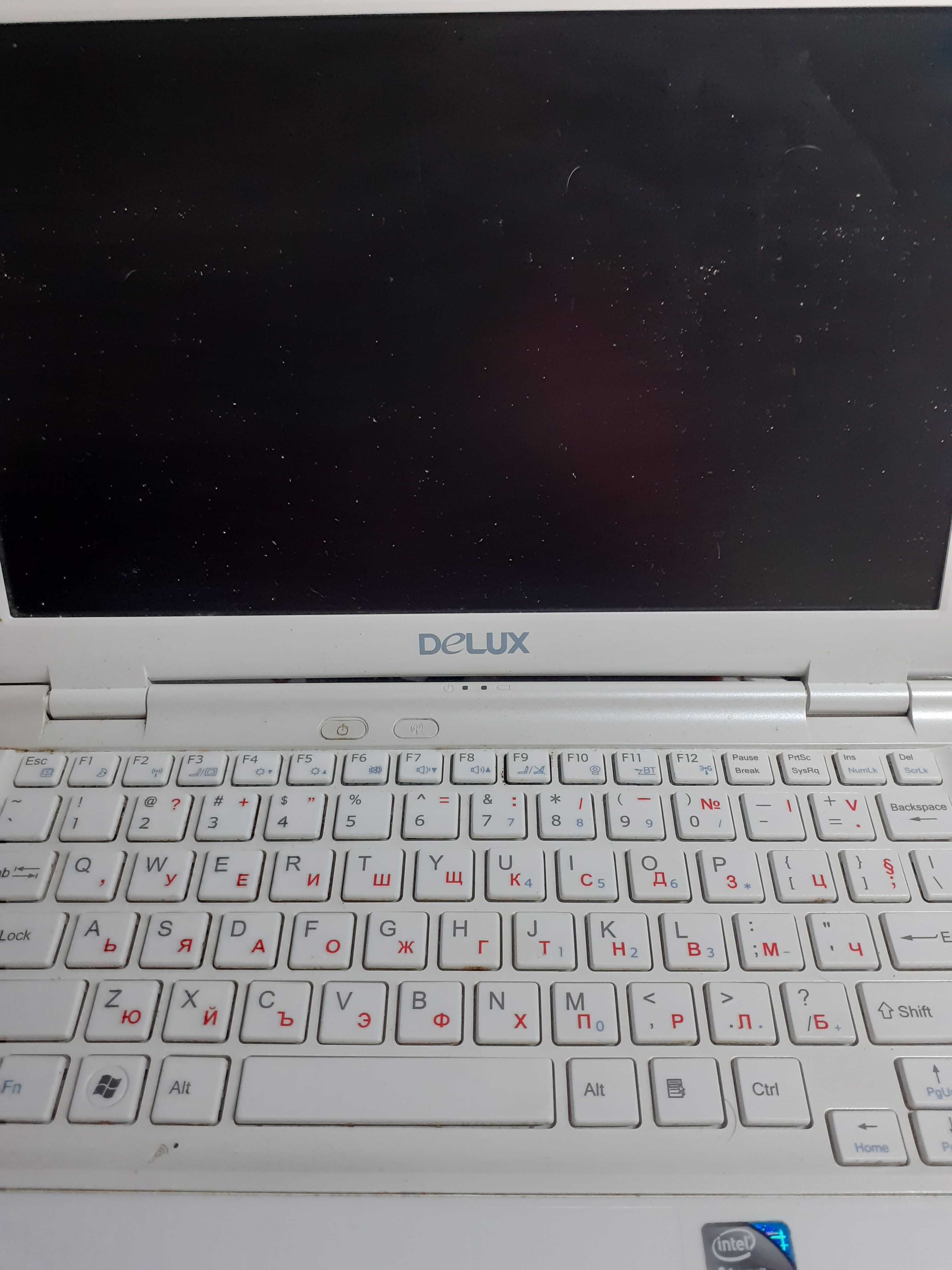 Delux DLN-QH11 на части