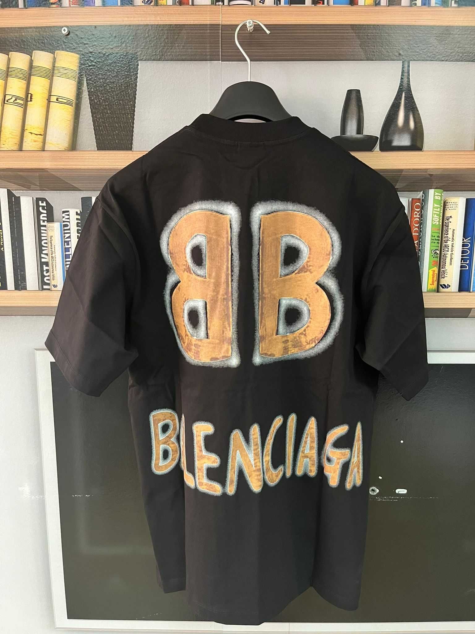 Мъжка oversize тениски Balenciaga !!!