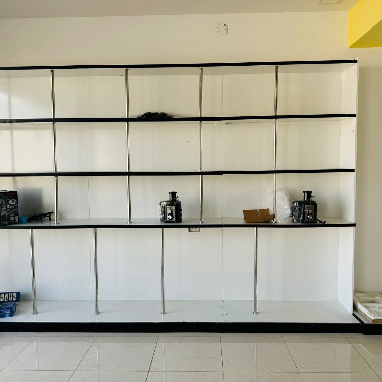 Mebel polka do'kon uchun