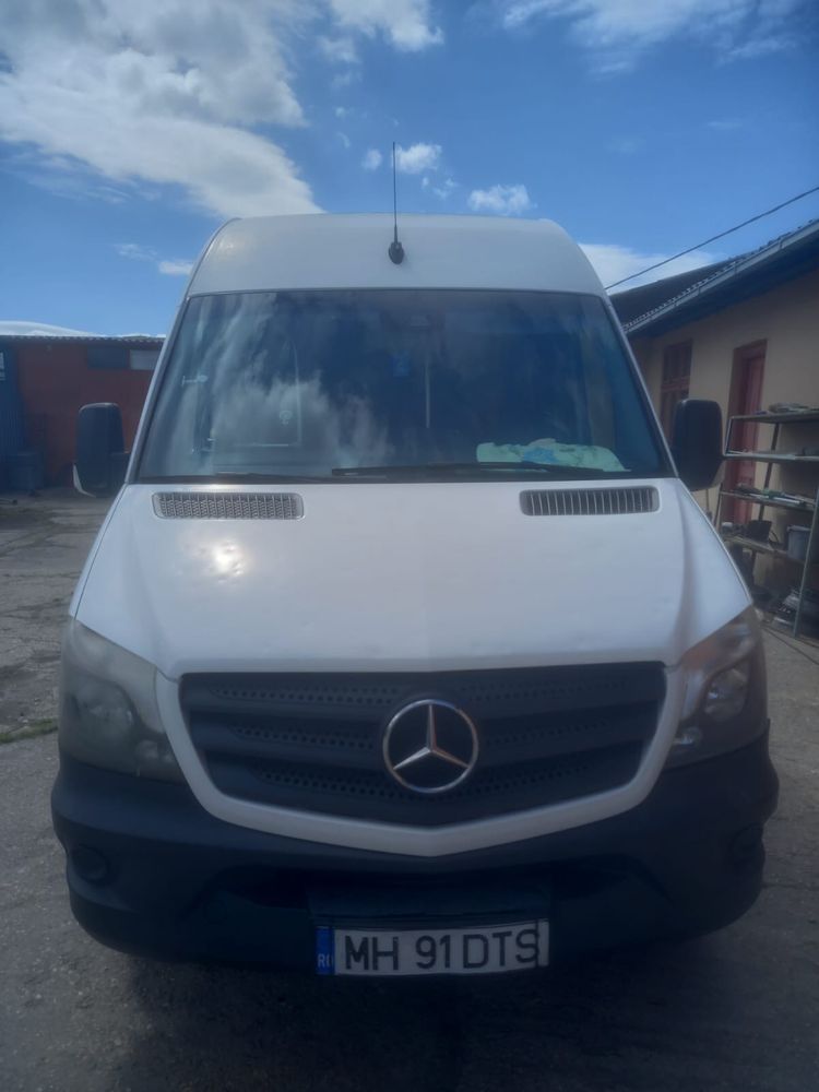 Vând Mercedes Benz Sprinter 416