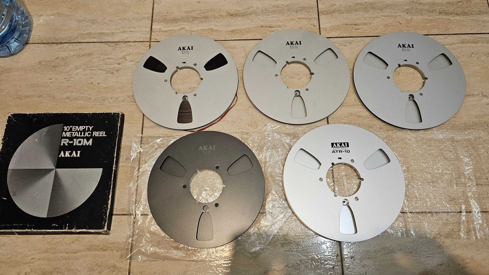 Role metalice Akai NAB, originale. Stare foarte buna, pret pe bucata!