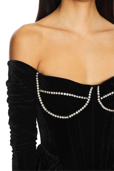 Уникална кадифена рокля Bardot