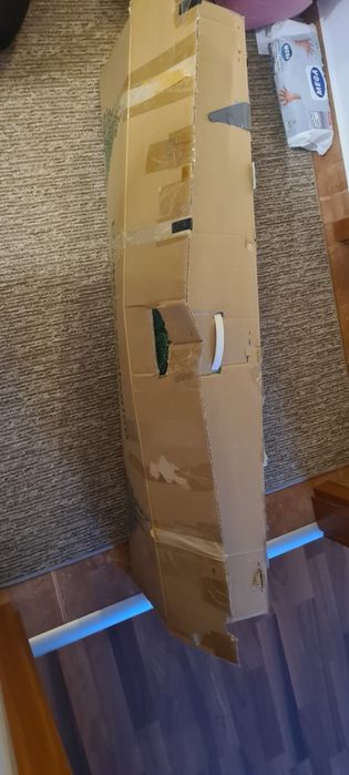 Cutie pom iarna brad