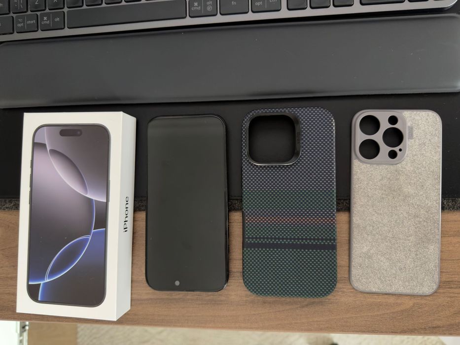 iPhone 16 PRO 256 GB