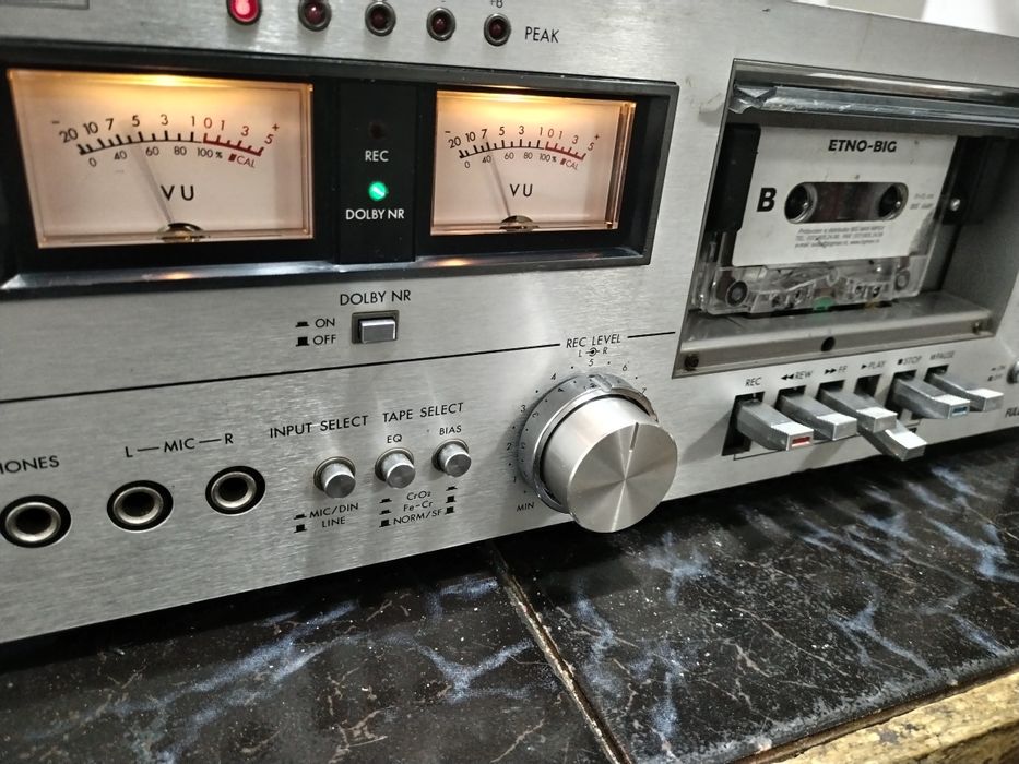 Deck stereo JVC model kd-21de