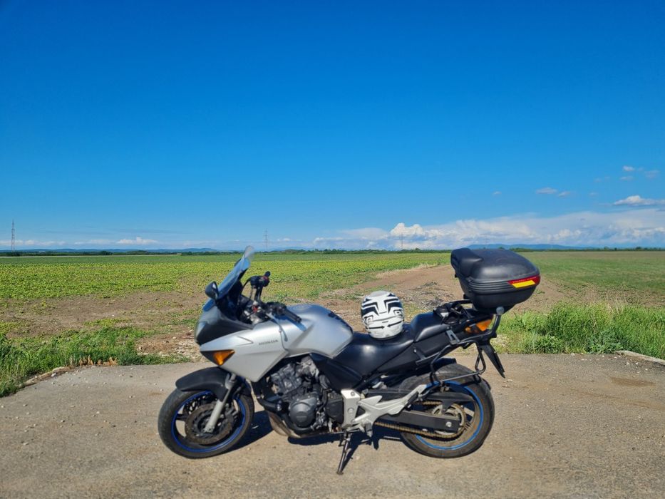 Motocicleta Honda CBF600