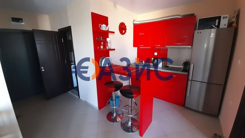 Продава се Двустаен апартамент в к.к. Слънчев бряг - 75 кв.м за 980 €/кв.м - Снимка #5