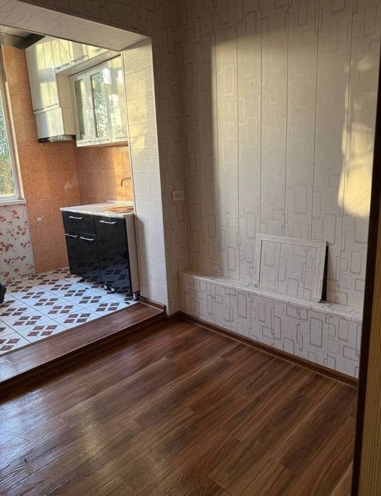 Yunusobod 5 mavze 3/3/5 (72²) sotiladi