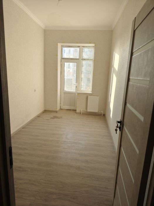 Sergelida 3 xonali kvartira sotiladi