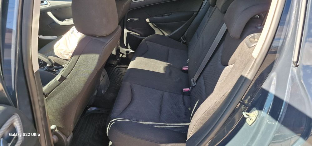Peugeot 308 an2012 1.6hdi euro5